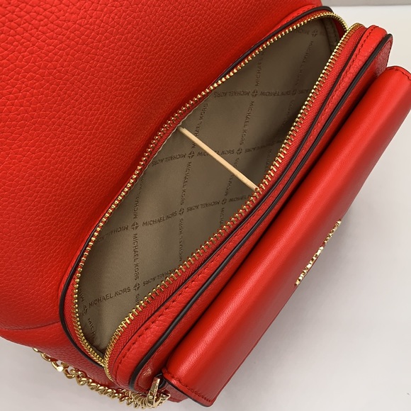 MICHAEL KORS DARK SANGRIA 
Maisie Medium Pebbled Leather 2-in-1 Backpack - Picture 12 of 16